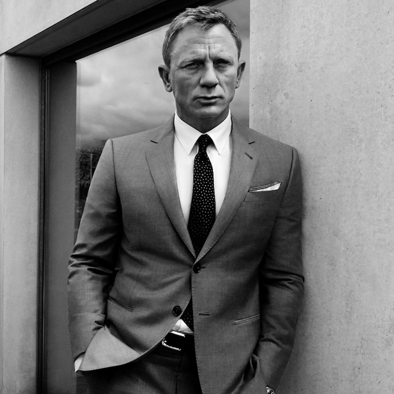 James Bond Style Icon 007 Grey Suit Daniel Craig