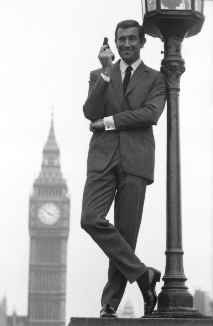 James Bond Style Icon 007 Big Ben London Suit