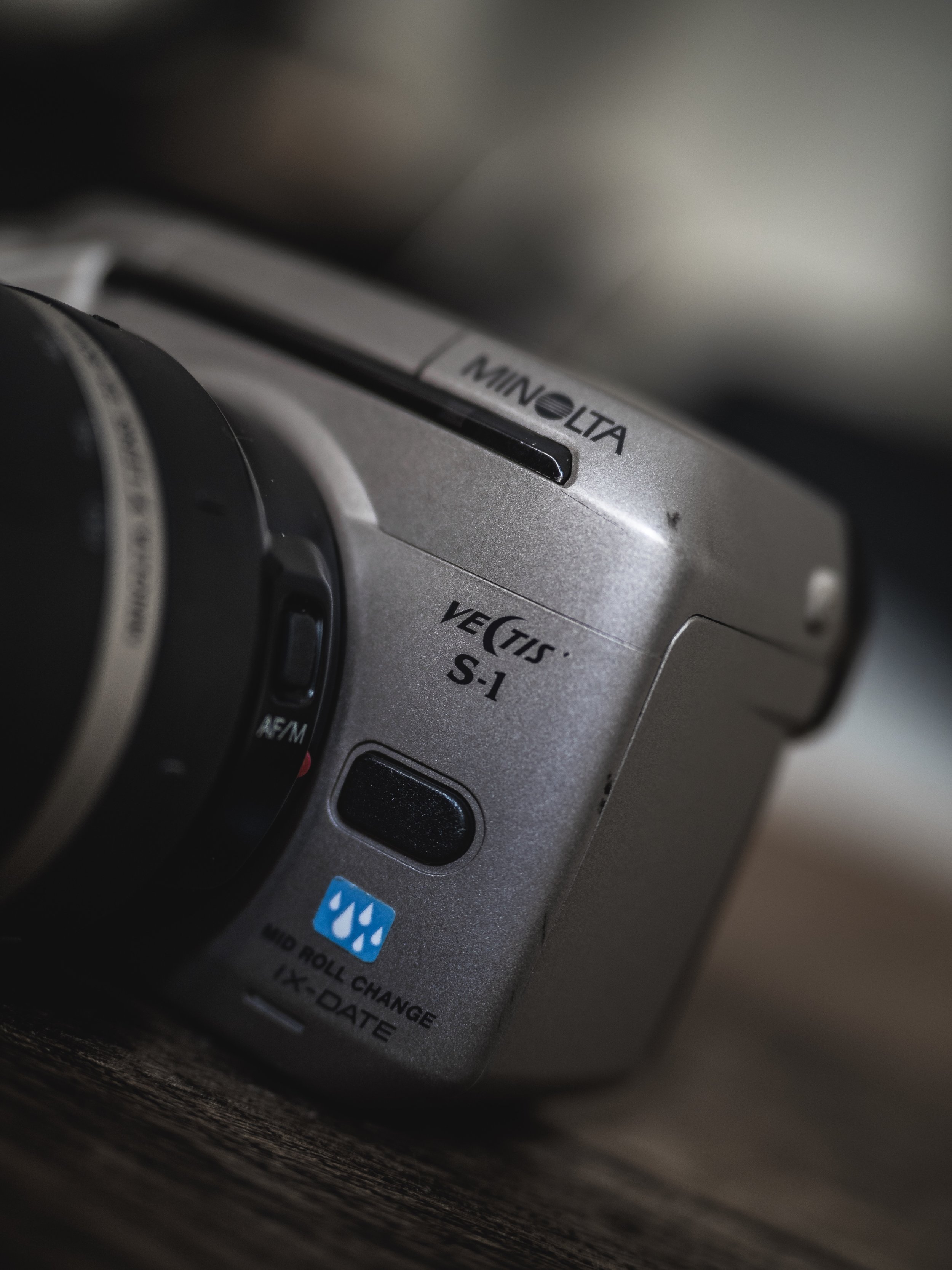Minolta Vectis S-1 APS Advanced Photo System Advantix Film Camera Review 1996