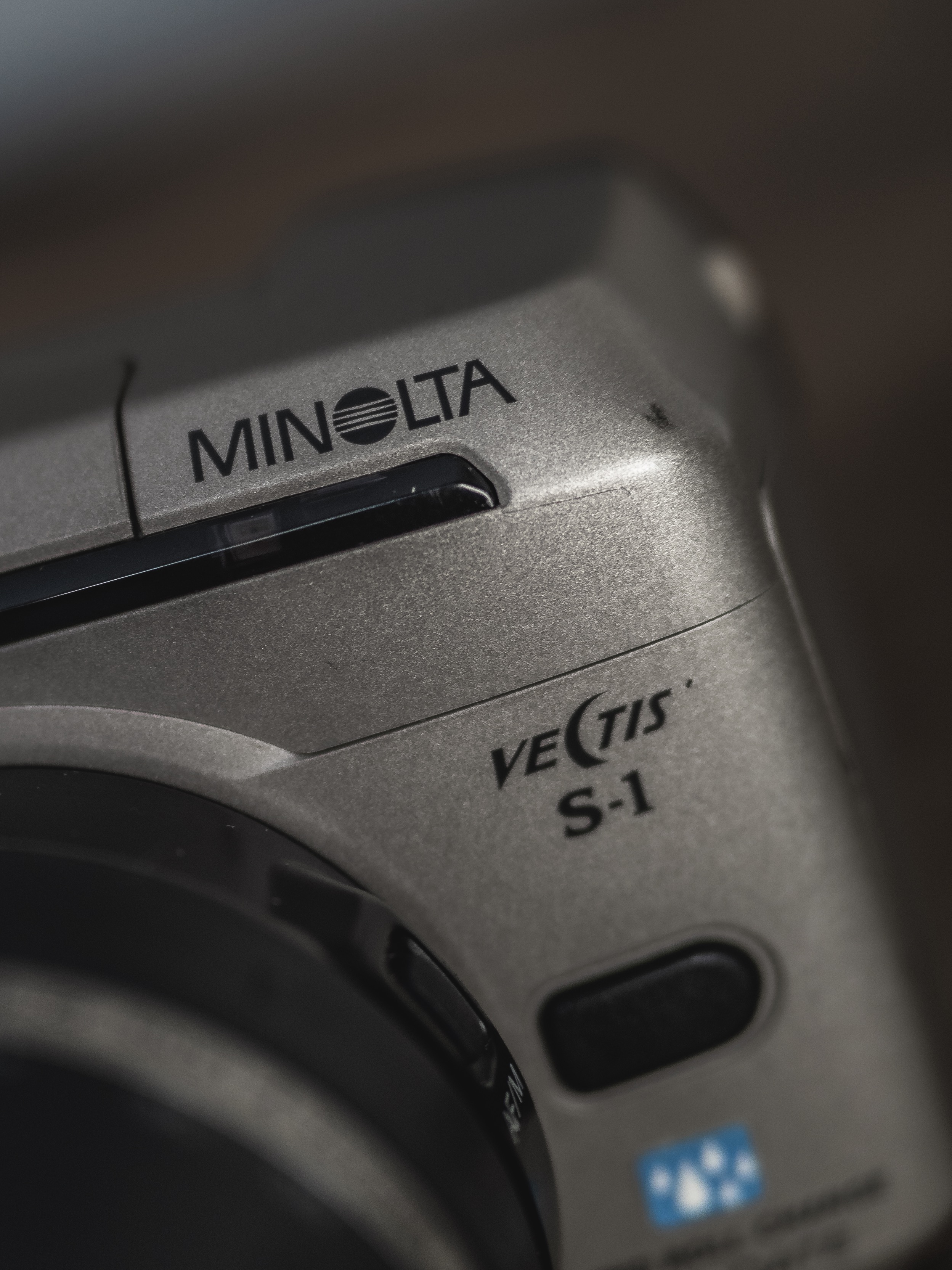 Minolta Vectis S-1 Review (1996)